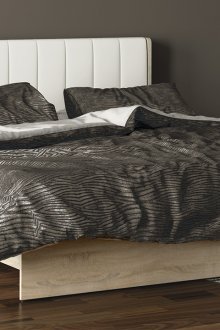 Katil kayu beige dengan headboard lembut