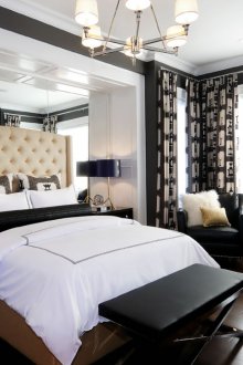 Модерен метален полилей в спалнята