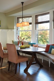 Кухня с диван