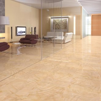 Огледала едно срещу друго в коридора