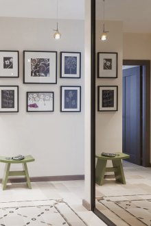 Лека керамична плочка с и без шарка в коридора