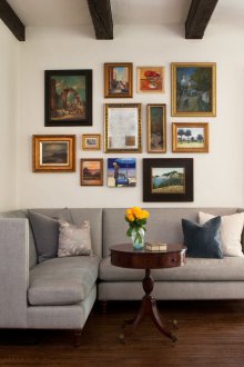 Ъглова тапицирана пейка