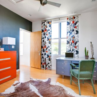 Оранжев скрин в офиса