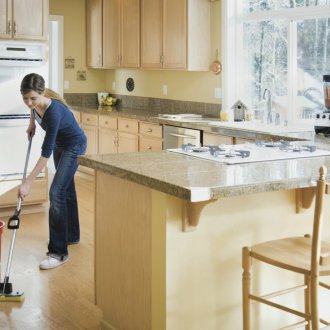 Подови оранжеви плочки в кухнята