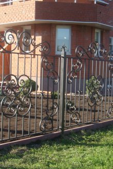 Заградена ограда на вила