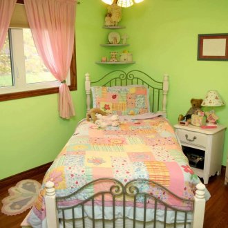 Зелени мебели