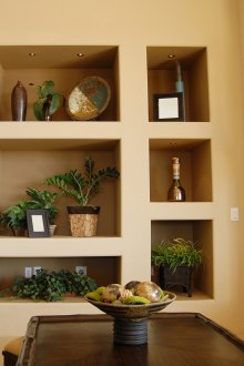 Ниши в интериора на хола