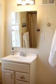 мебели за баня