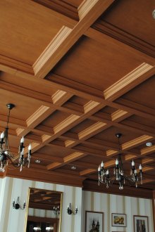 Сгъваема маса, изработена от МДФ