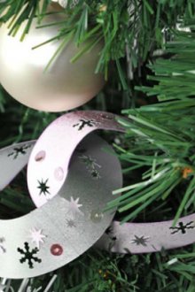 Хартиена гирлянда