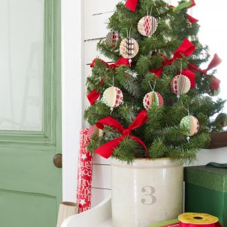 Бижута от хартия