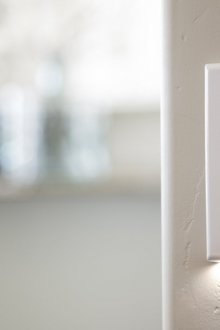 Конзолна маса