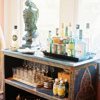 Конзолна маса