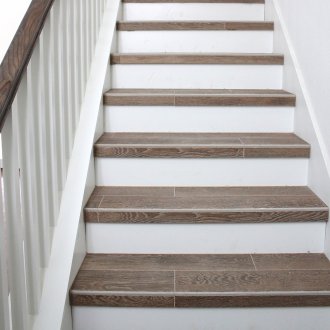 Завеса от мъниста на стълби