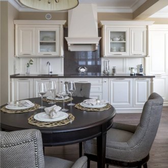 Разтегателна маса