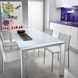 Конзолна маса