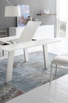 Диван от черен плат, конвертируем