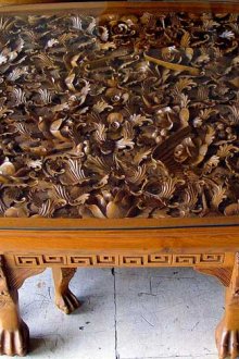 Дъбова маса