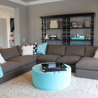 Плаващ под във всекидневната