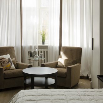 등나무 소파와 안락의자