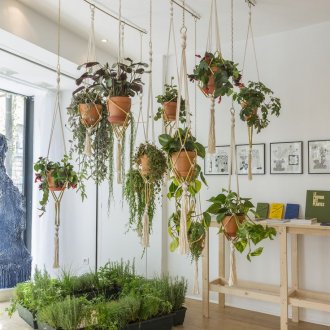 Надуваем стол за селска къща