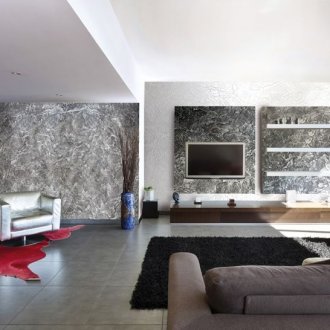 Сиви тротоарни плочи в страната