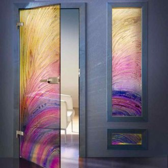 Стъклена врата