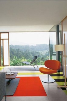 Плочка в хола