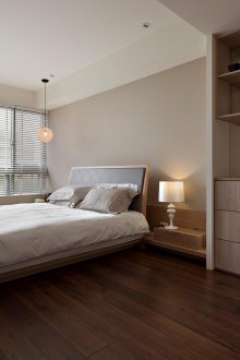 Спалня с балкон