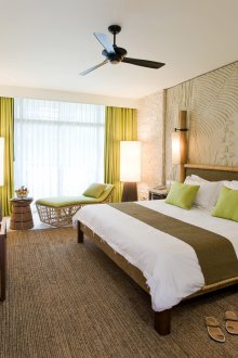 Спалня с балкон