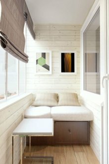 Гардероб на балкона