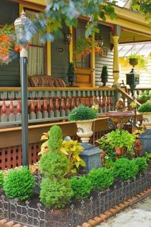 Предна градина