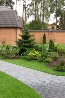 Предна градина