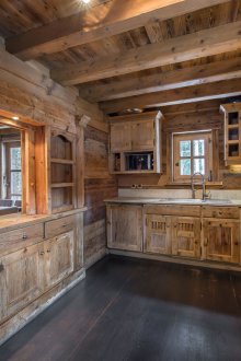 Кухня в стил шале