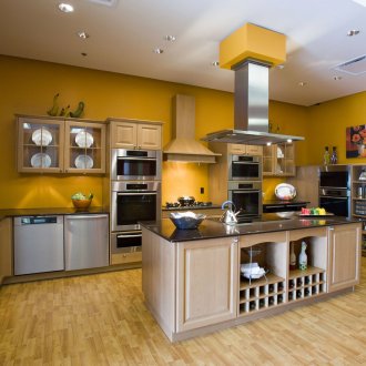 Кожено кресло от горчица