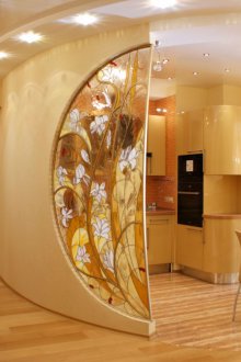 Класическа витражна врата