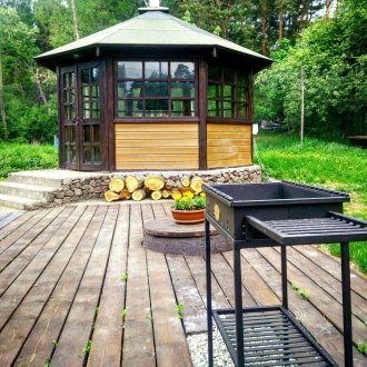 Беседка с барбекю