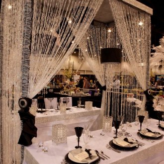 Украса за сватбена маса