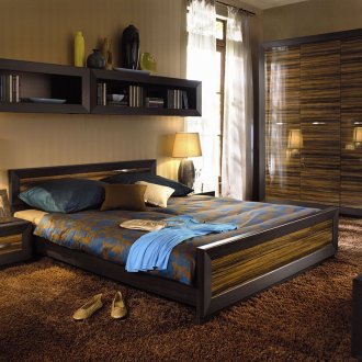 Рафтове над леглото