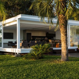 Хижа за деца в страната