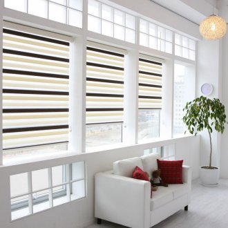 Цветна детска площадка