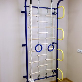 Малък телевизор в банята