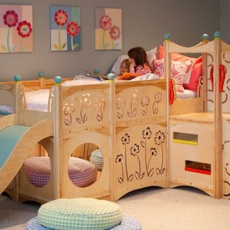 Надуваем басейн с пързалка