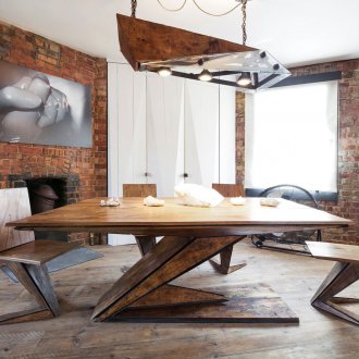 Дървени сгъваеми столове