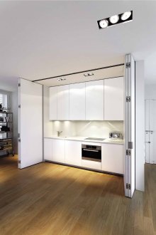 Орехов ламинат в интериора на кухнята