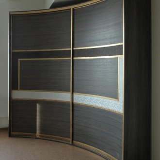 Радио плъзгащ гардероб