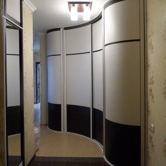 Радио плъзгащ гардероб