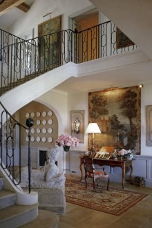 프로방스 스타일의 복도 2019 내부