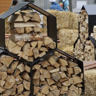 барака за дърва