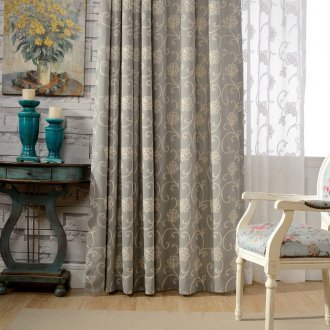 Затъмнени завеси